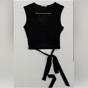 Meraki V-Neck Crop Top – Black (XL) | NWT